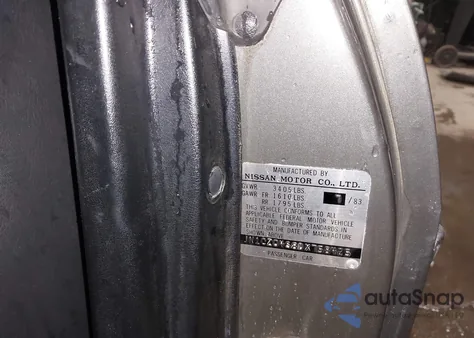 1983 Datsun 280Zx z USA, uszkodzony, nr VIN JN1CZ04S8DX758425